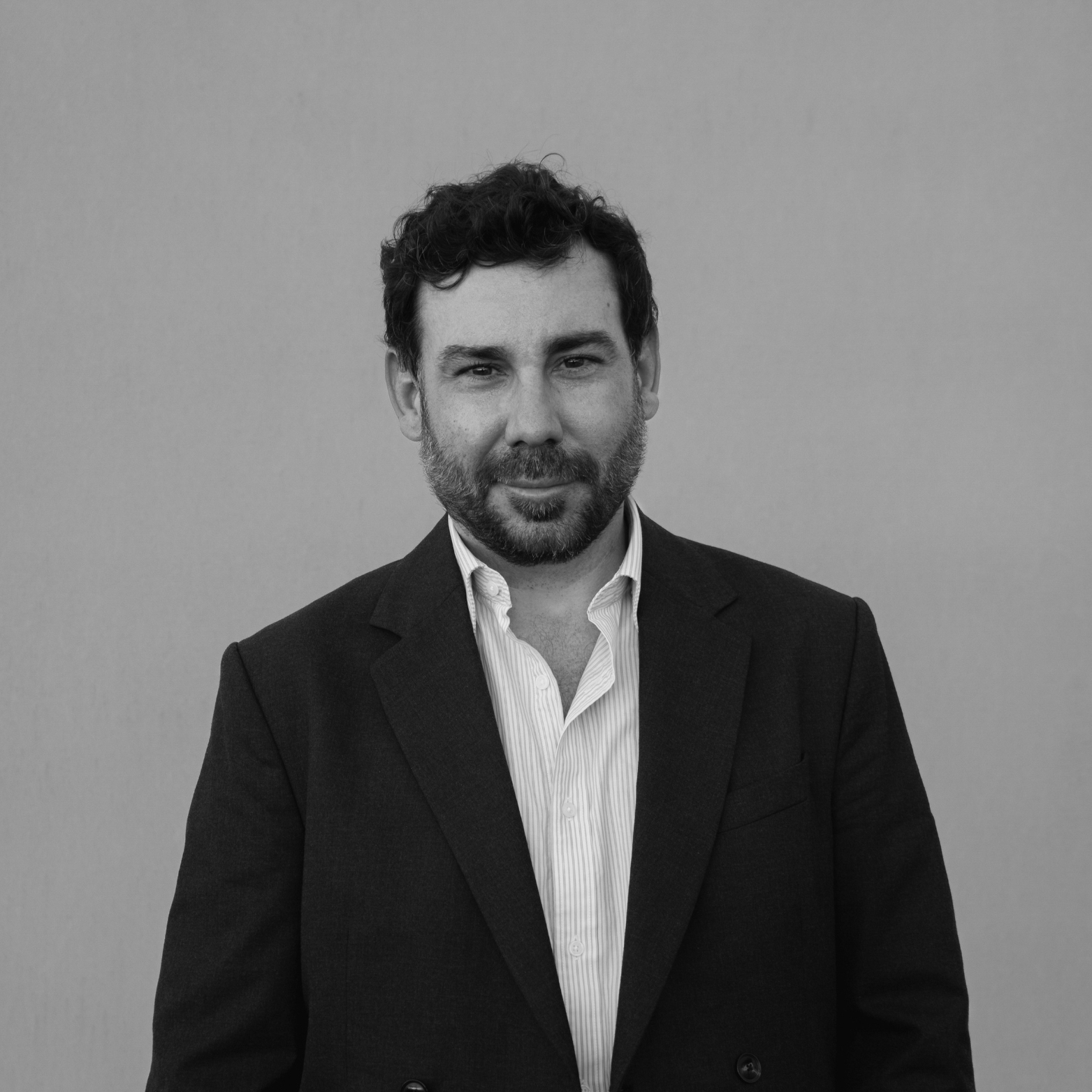 Dr. Isaac Peña Vergara